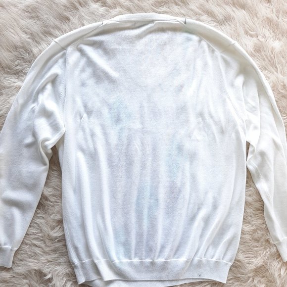 Lacoste Men's White Geometric Pattern Cotton V-Neck Sweater Size 6 -XL - Picture 3 of 10